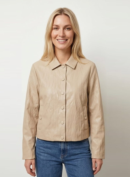 p beige