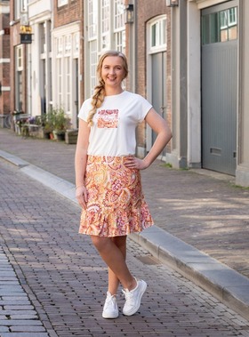 oranje j