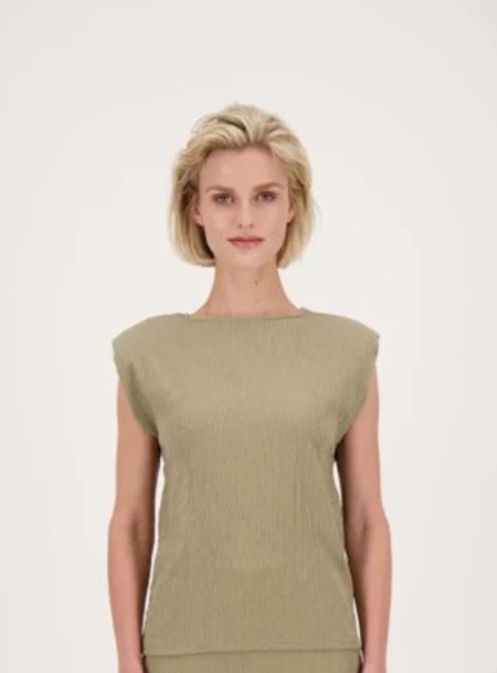 khaki j