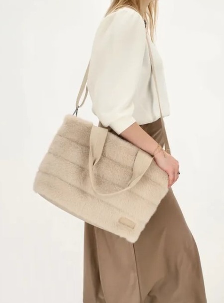 beige j