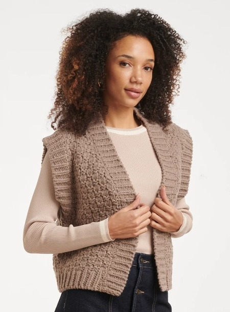 taupe j