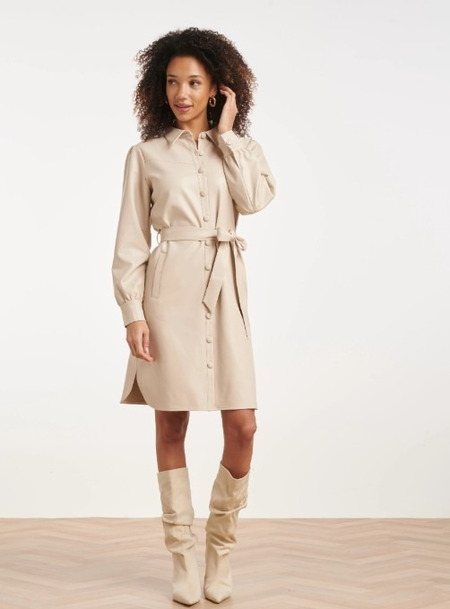 beige j