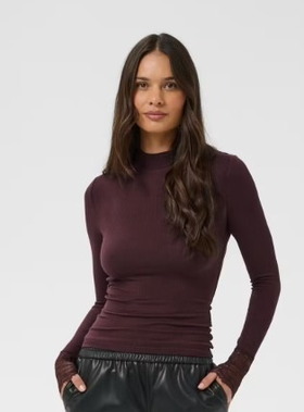 mauve j