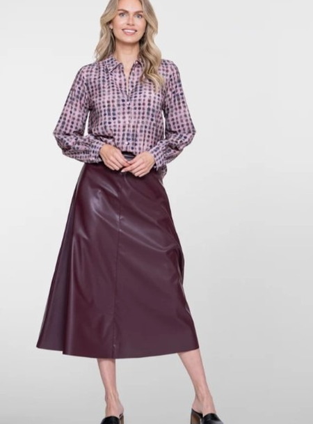 bordo j