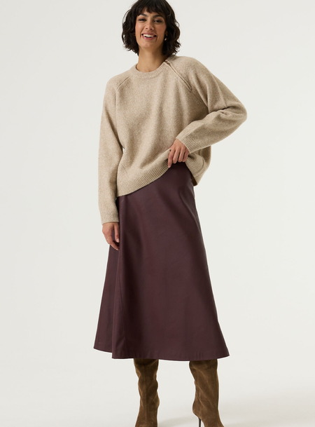 bordo j